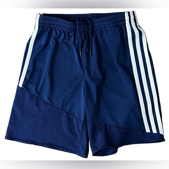 Adidas Shorts Bundle of 3 pairs of size youth 11-12 shorts Climacool - Picture 3 of 7